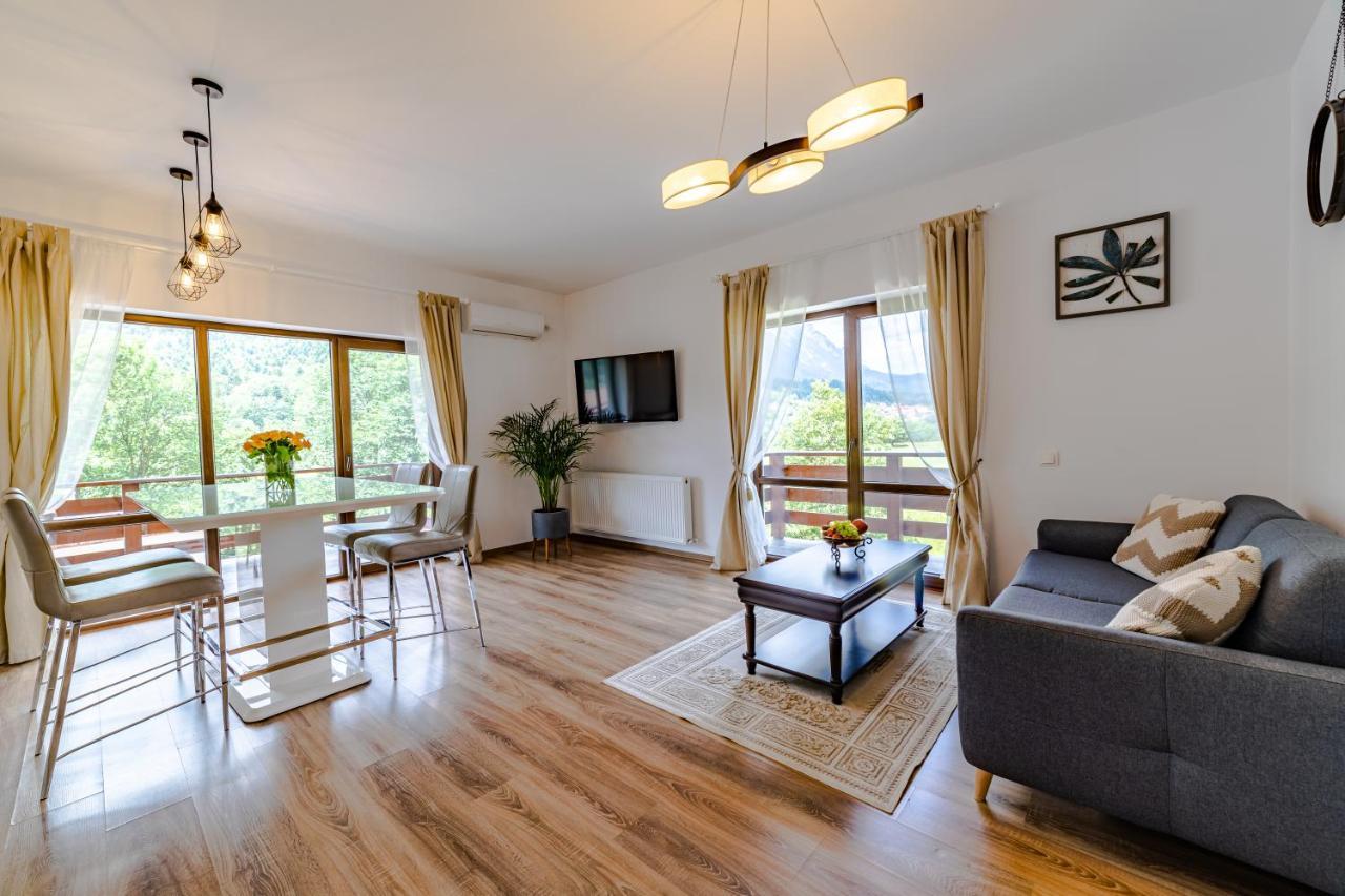 Yael Luxury Apartments 2 Буштени Экстерьер фото